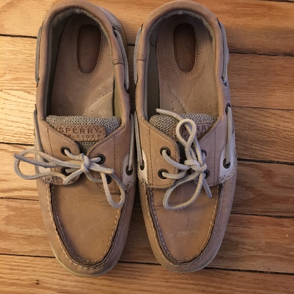 Sperry docksiders